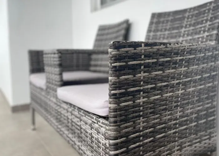 Cies Homes Garcia Barbon 108 - Your Apartahotel Vigo